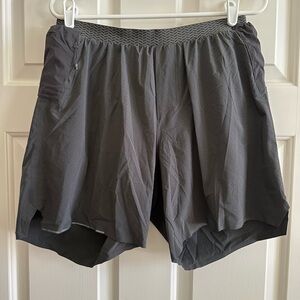 Lululemon Men’s Gray Lightweight Trail Running Shorts Size Large